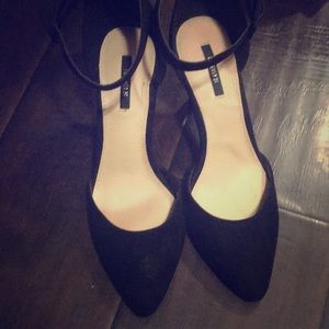 Black heels only used once from forever 21